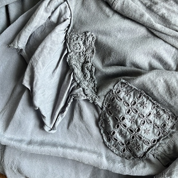 4 Love And Liberty Johnny Was gray flowy top /jacket S - Picture 5 of 5